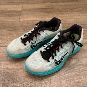 Nike Lunarlon Flywire